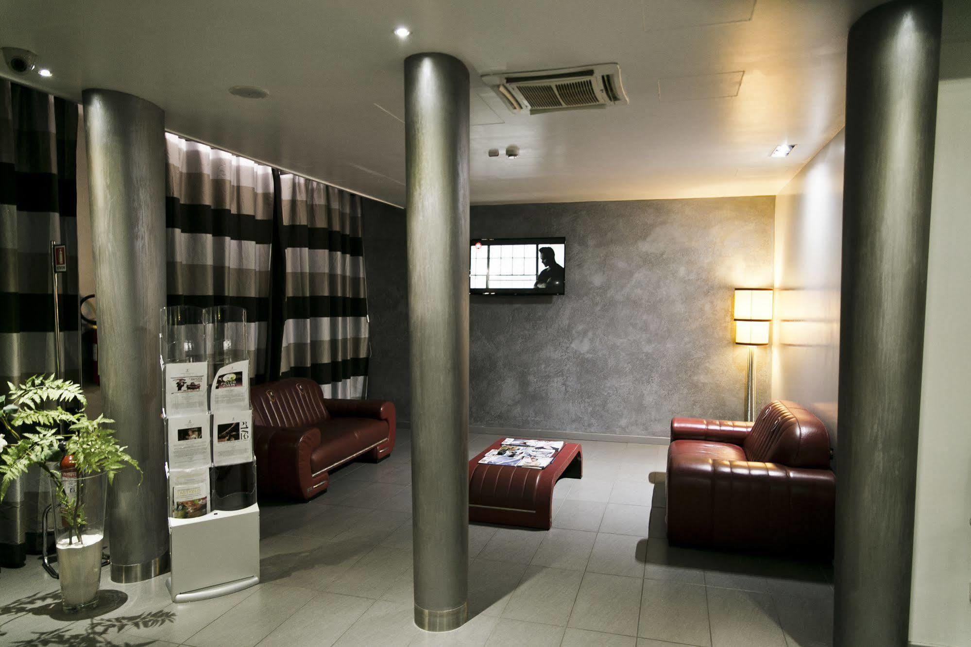 Daytona Business Hotel Collecchio Extérieur photo