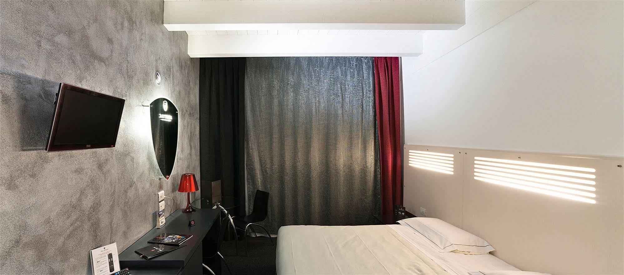 Daytona Business Hotel Collecchio Extérieur photo
